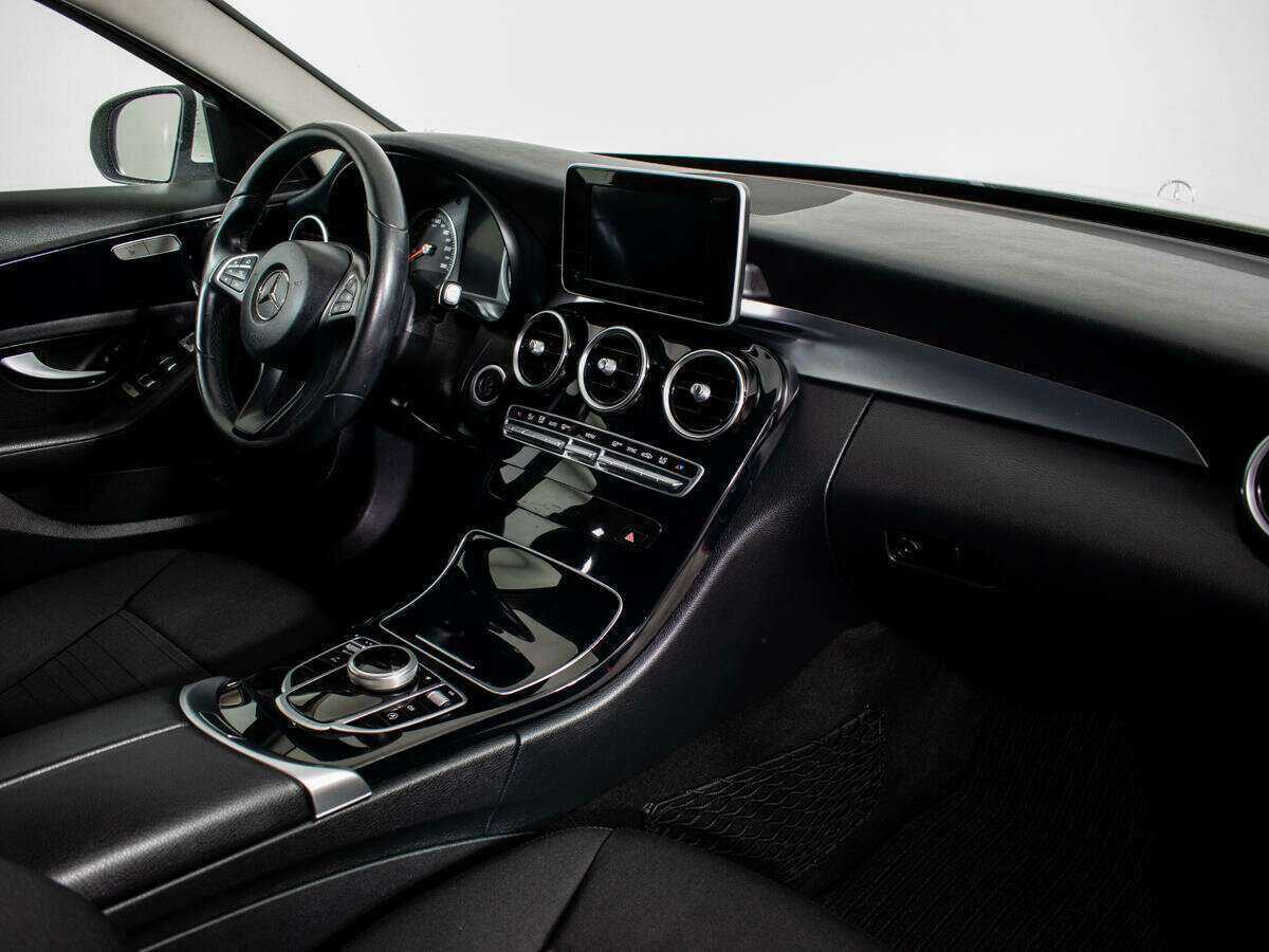 Купить Mercedes-Benz C-Класс с пробегом. Фото: #6