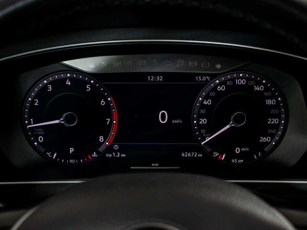 Купить Volkswagen Tiguan с пробегом. Фото: #11