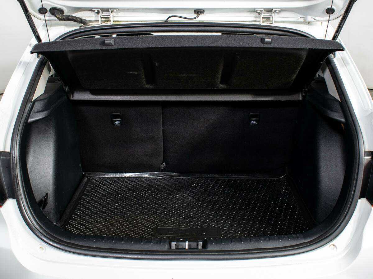 Купить Kia Rio с пробегом. Фото: #10