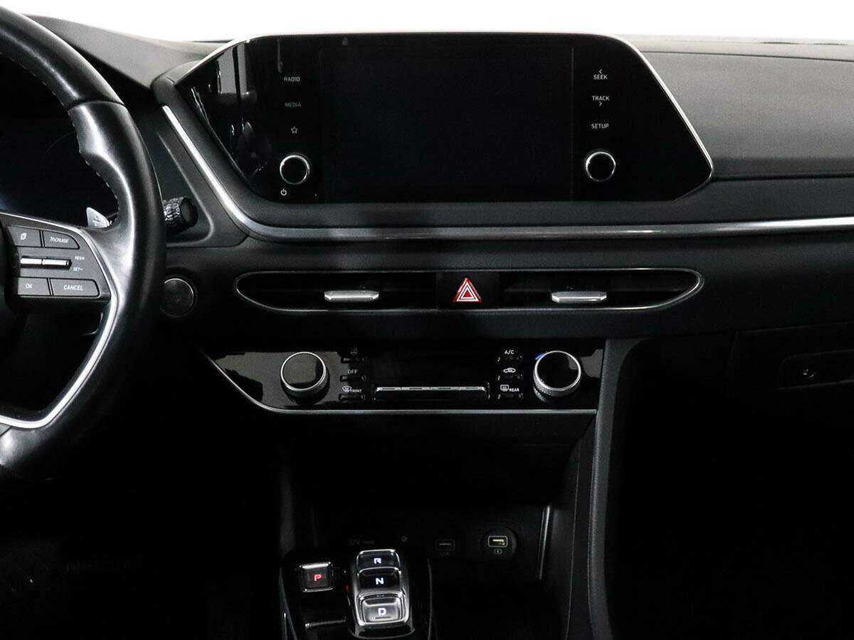 Купить Hyundai Sonata с пробегом. Фото: #10