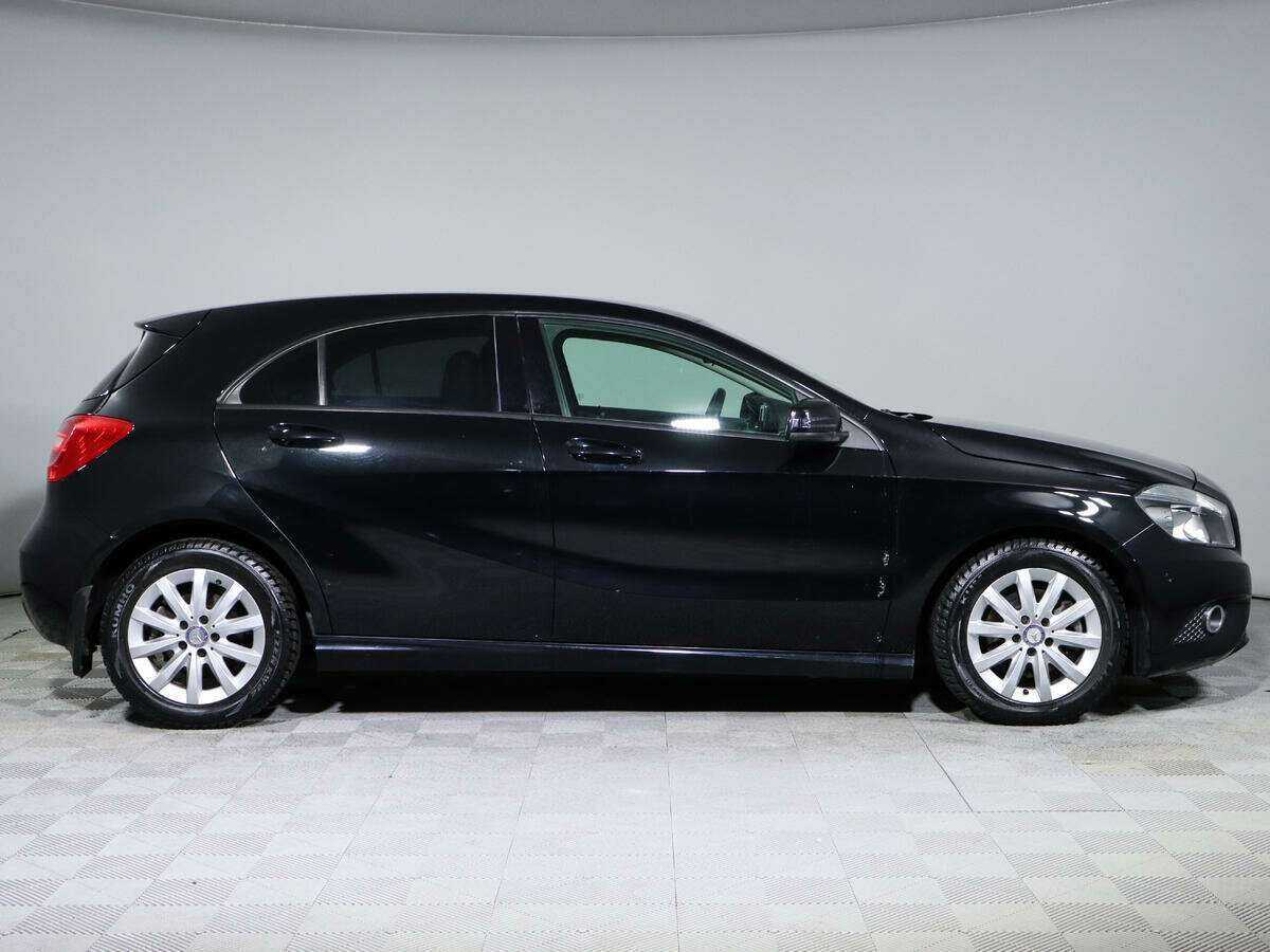 Купить Mercedes-Benz A-Класс с пробегом. Фото: #3