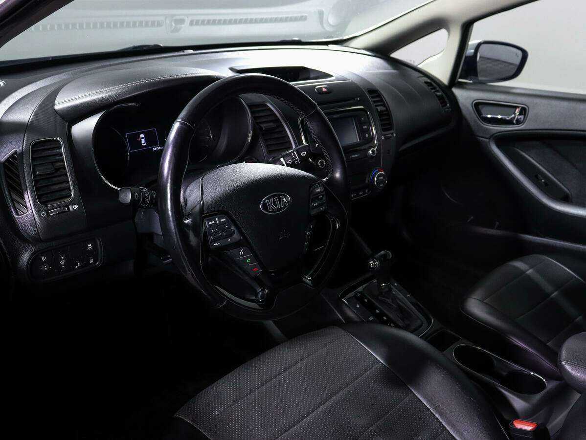 Купить Kia Cerato с пробегом. Фото: #13