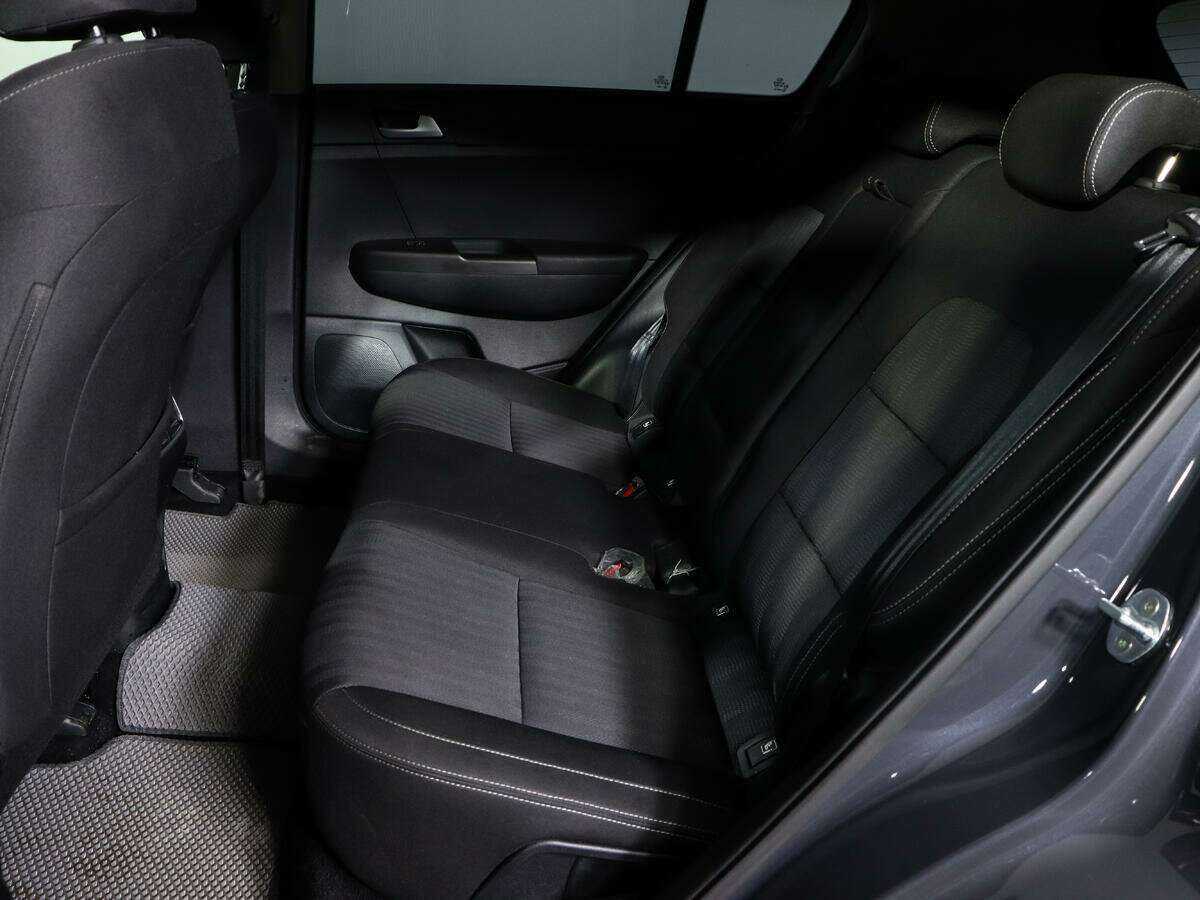 Купить Kia Sportage с пробегом. Фото: #9