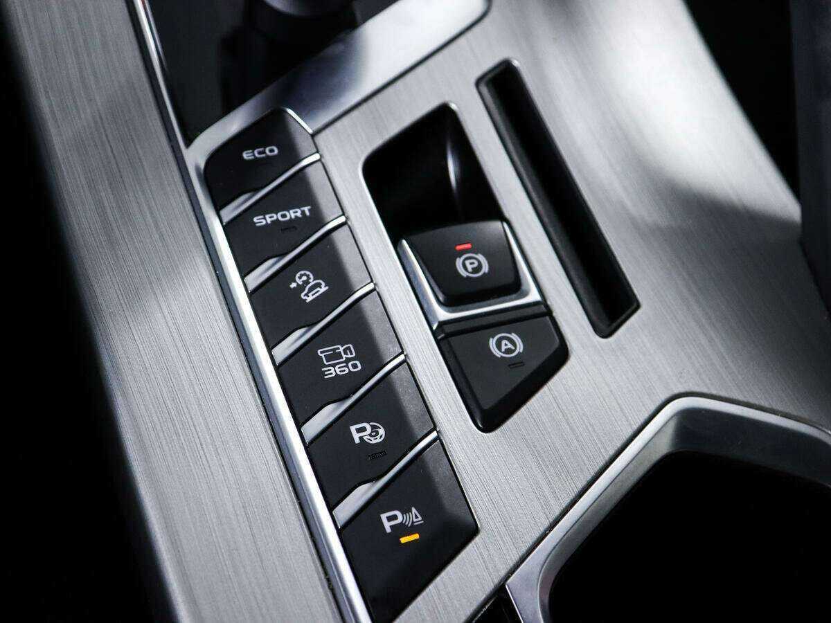 Продажа Б/У Джили Кулрэй. Фото: #17