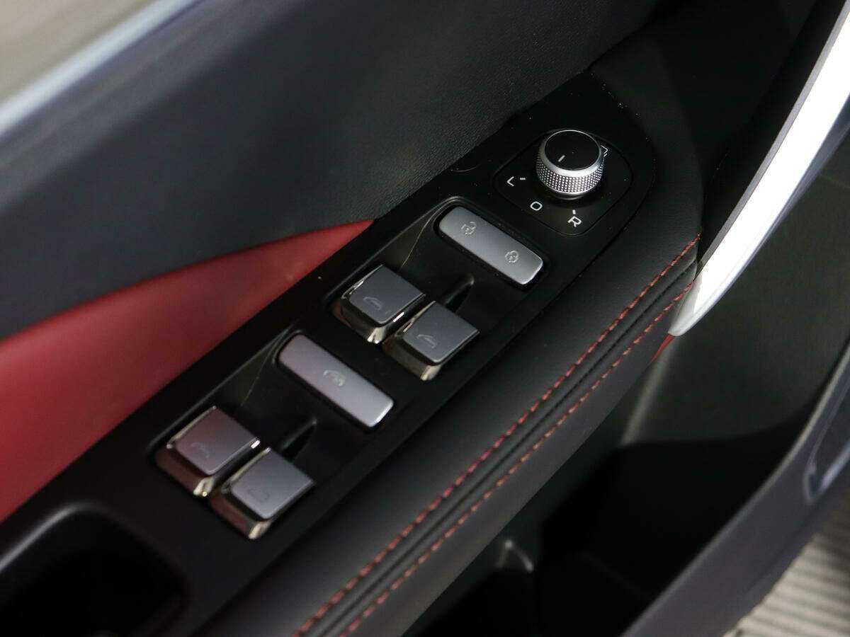 Продажа Б/У Джили Кулрэй. Фото: #17