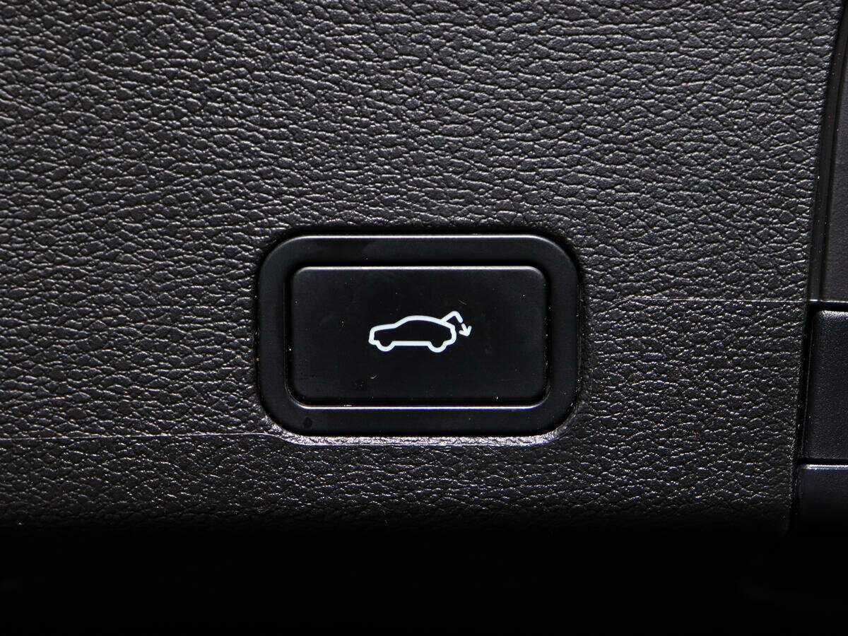 Купить Geely Tugella с пробегом. Фото: #13