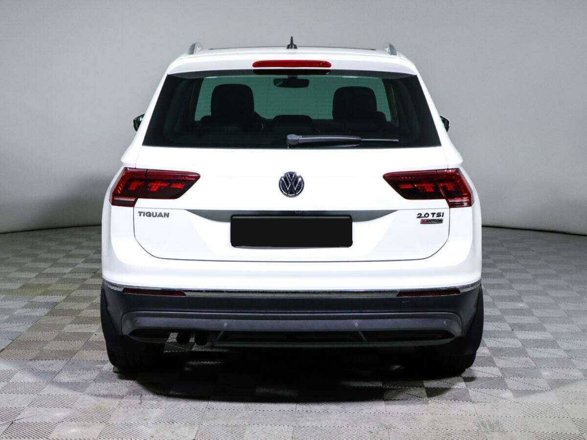 Купить Volkswagen Tiguan с пробегом. Фото: #4