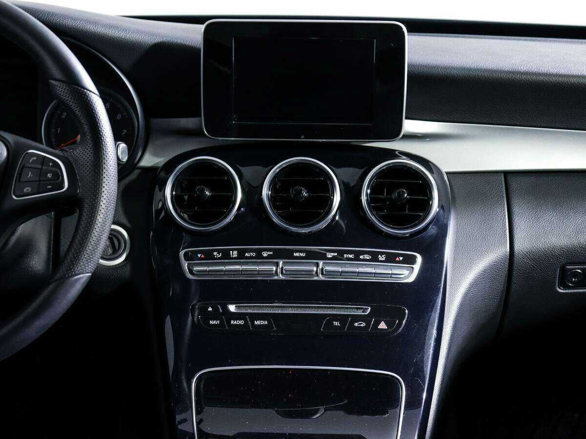 Купить Mercedes-Benz C-Класс с пробегом. Фото: #10