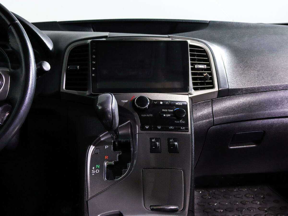 Купить Toyota Venza с пробегом. Фото: #9