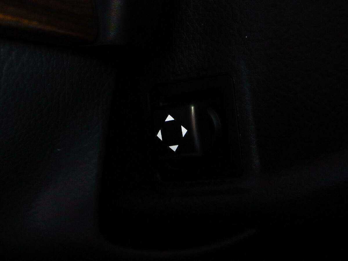 Купить Kia Mohave с пробегом. Фото: #18