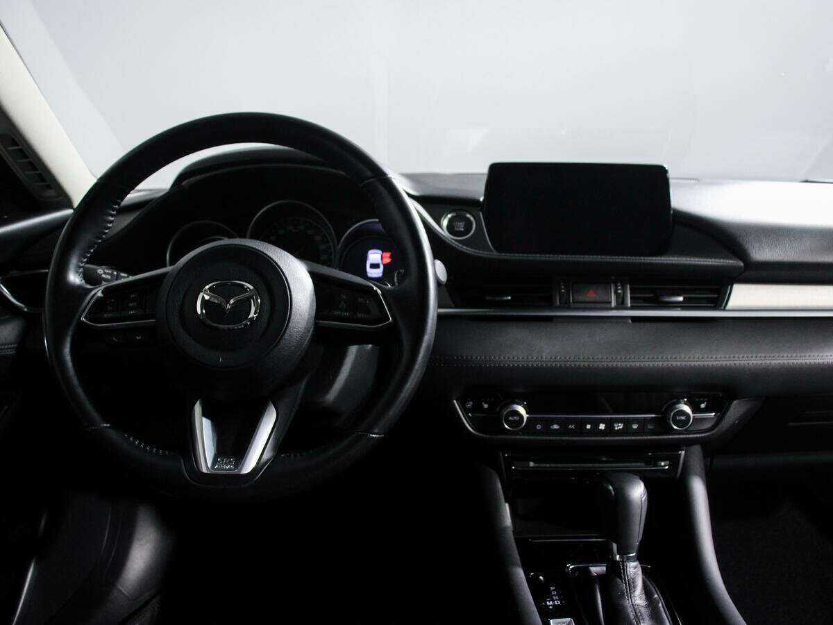 Купить Mazda 6 с пробегом. Фото: #10