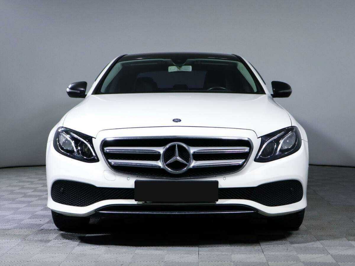 Купить Mercedes-Benz E-Класс с пробегом. Фото: #1