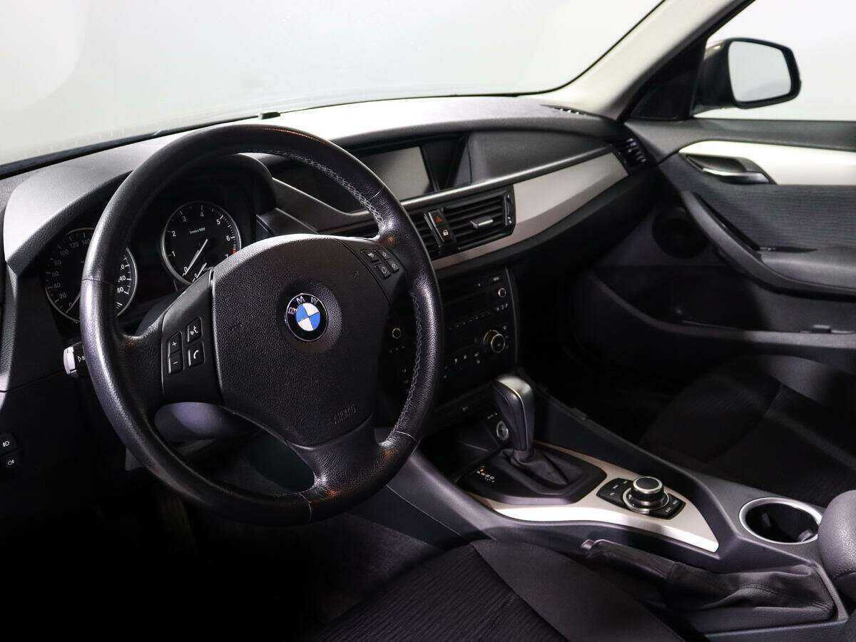 Купить BMW X1 с пробегом. Фото: #11