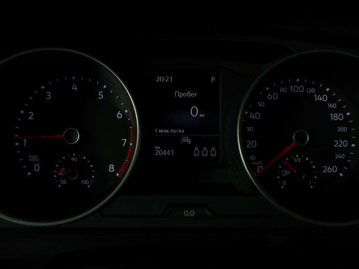 Купить Volkswagen Tiguan с пробегом. Фото: #9