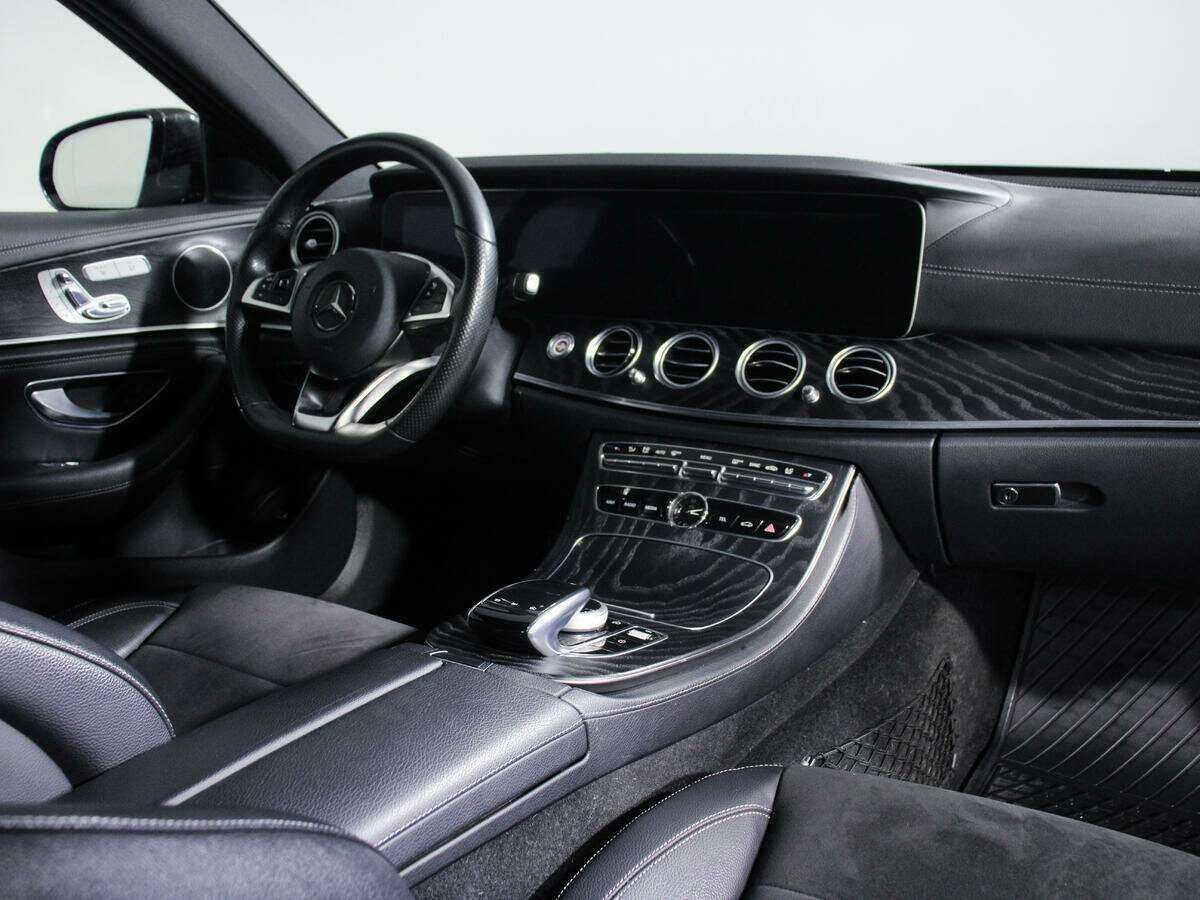 Купить Mercedes-Benz E-Класс с пробегом. Фото: #5