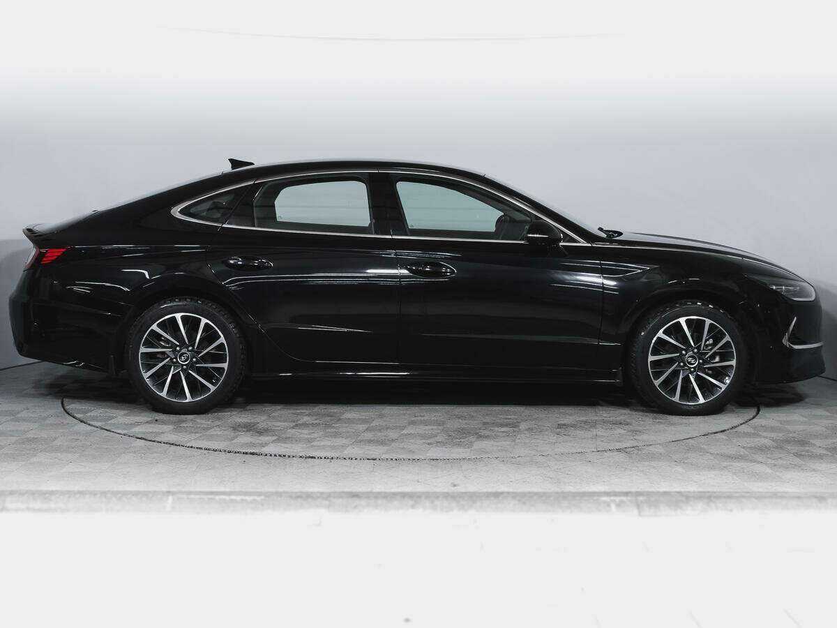 Купить Hyundai Sonata с пробегом. Фото: #3