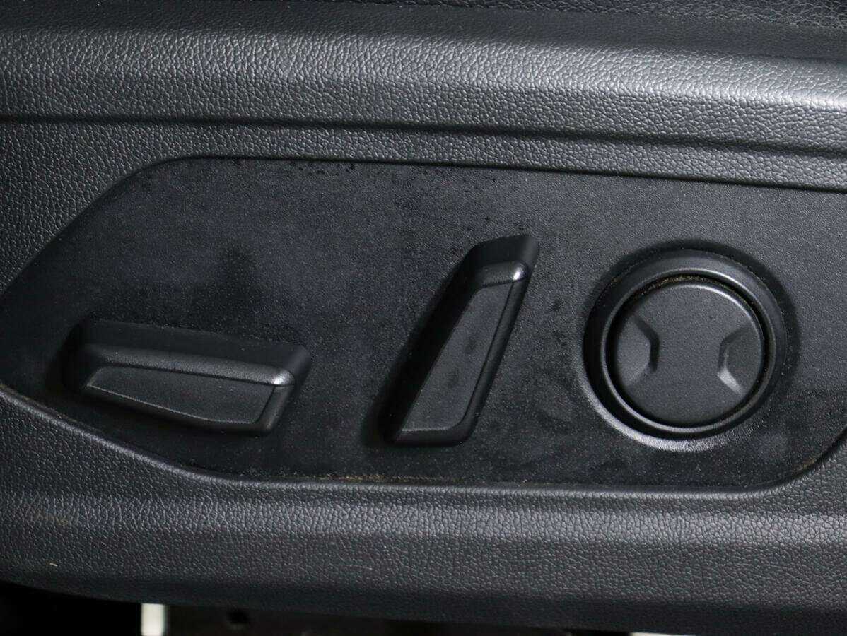 Купить Kia Sorento с пробегом. Фото: #12