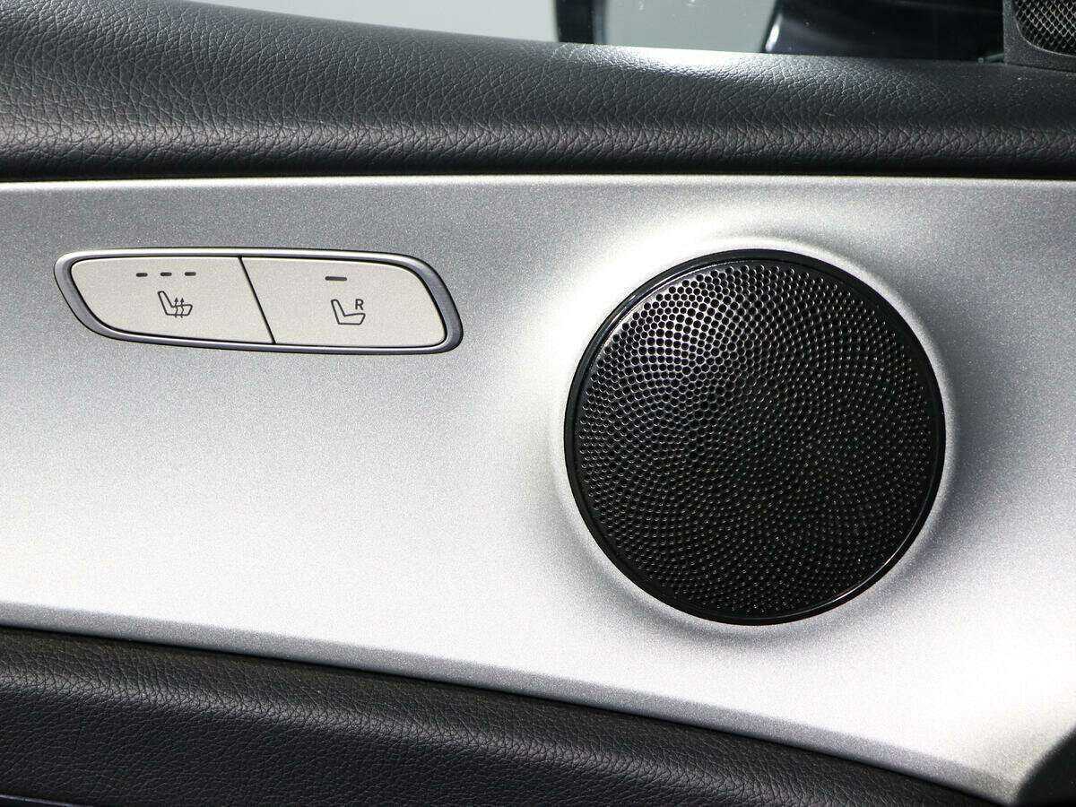 Купить Mercedes-Benz E-Класс с пробегом. Фото: #15