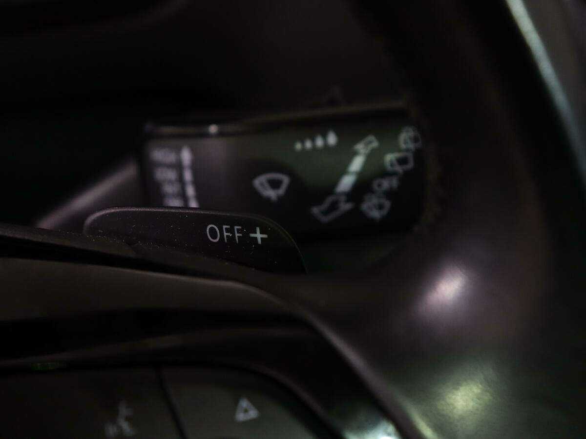 Купить Volkswagen Tiguan с пробегом. Фото: #15