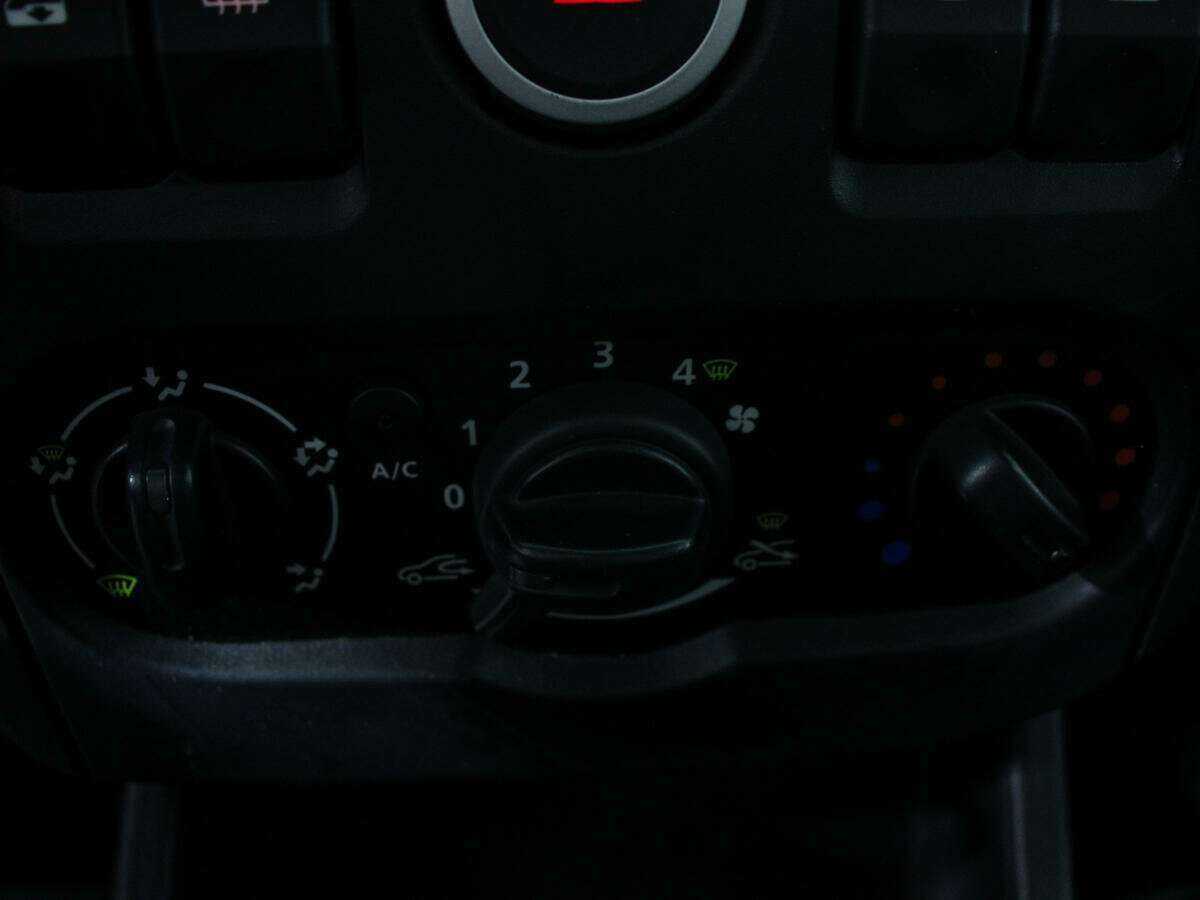 Купить Lada (ВАЗ) Largus с пробегом. Фото: #14