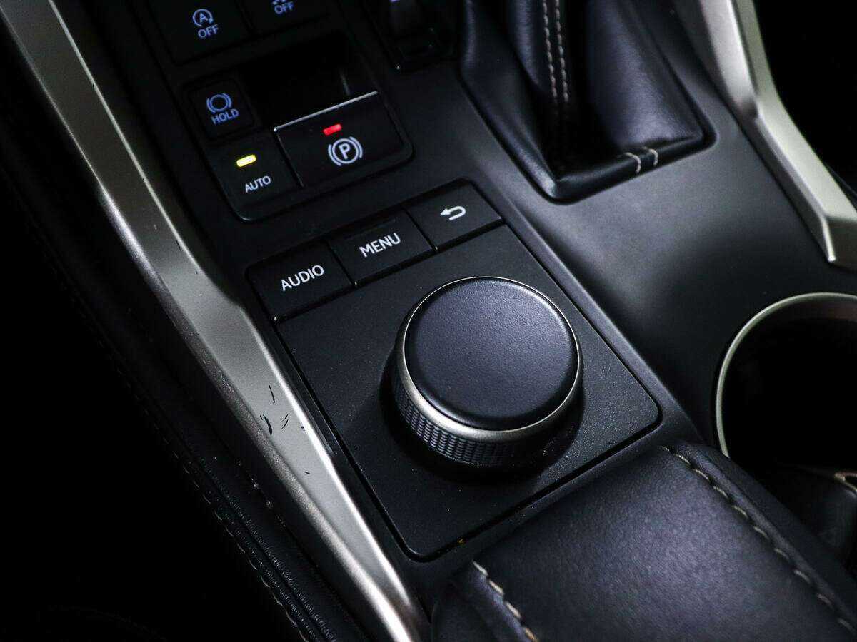 Купить Lexus NX с пробегом. Фото: #15