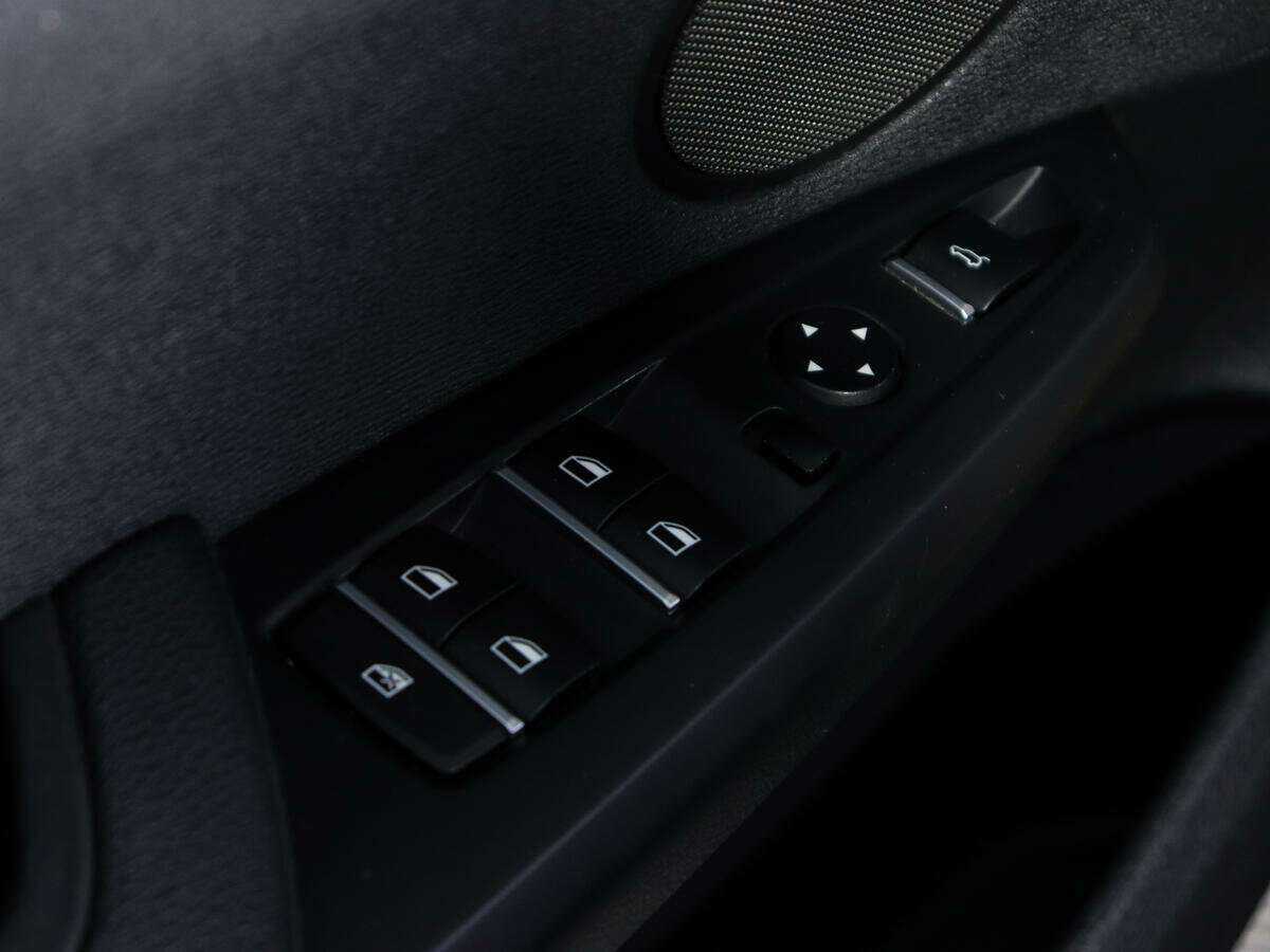 Купить BMW X3 с пробегом. Фото: #13