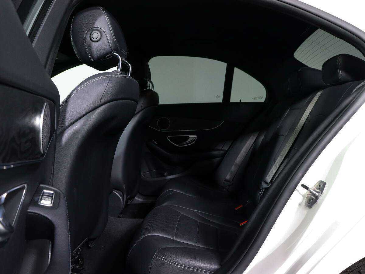 Купить Mercedes-Benz C-Класс с пробегом. Фото: #5