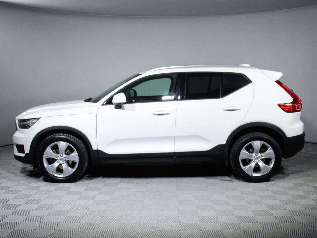 Купить Volvo XC40 с пробегом. Фото: #7