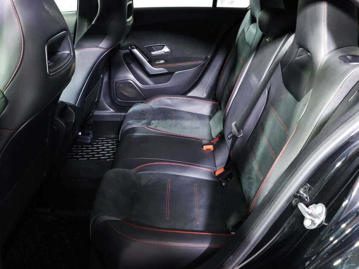 Купить Mercedes-Benz A-Класс с пробегом. Фото: #9