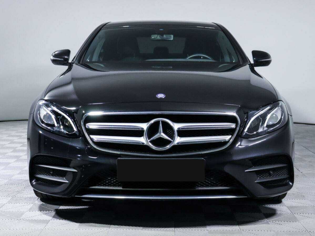 Купить Mercedes-Benz E-Класс с пробегом. Фото: #1