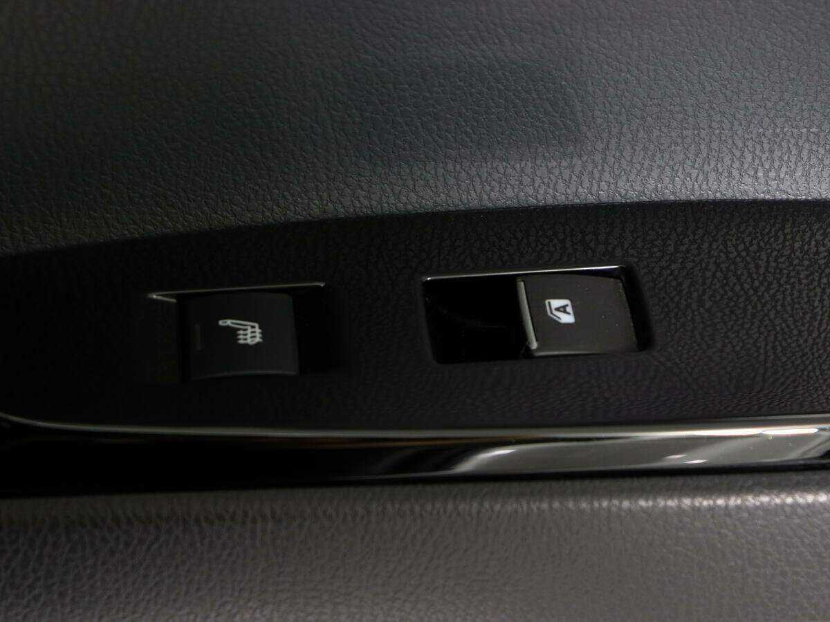 Купить Toyota Camry с пробегом. Фото: #15