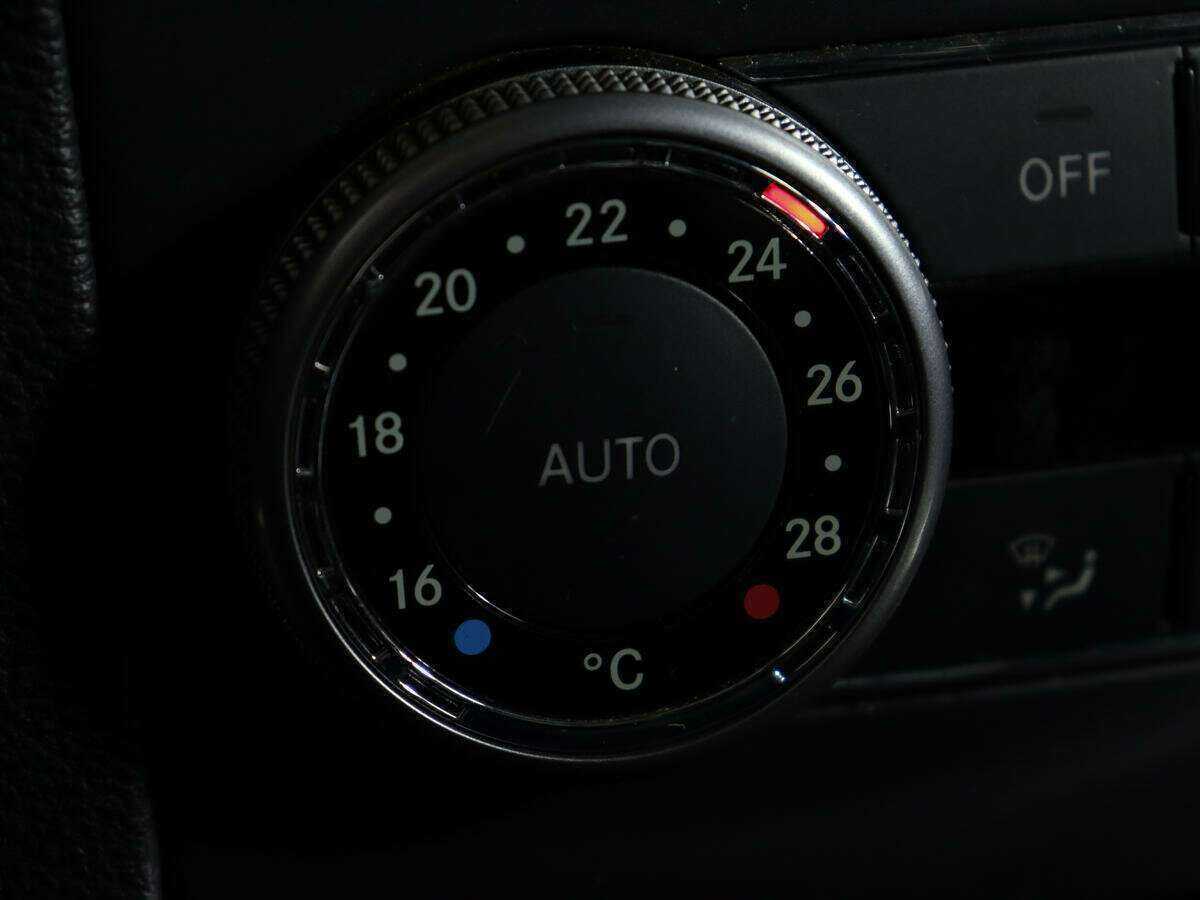 Купить Mercedes-Benz GLK-Класс с пробегом. Фото: #15