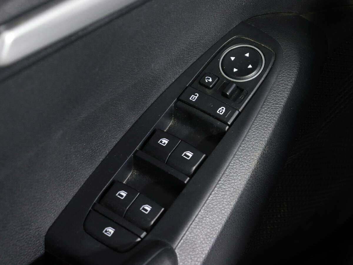 Купить Kia Seltos с пробегом. Фото: #12