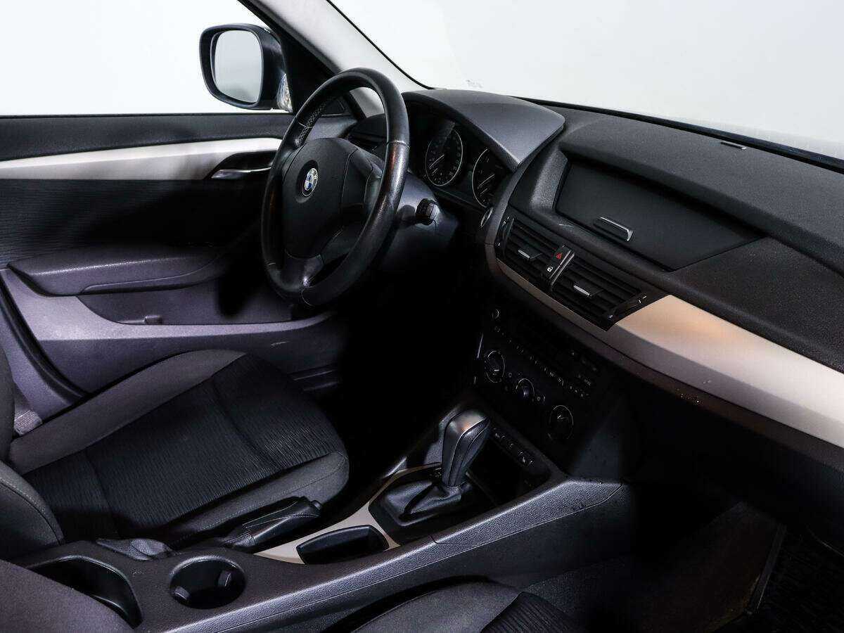 Купить BMW X1 с пробегом. Фото: #6