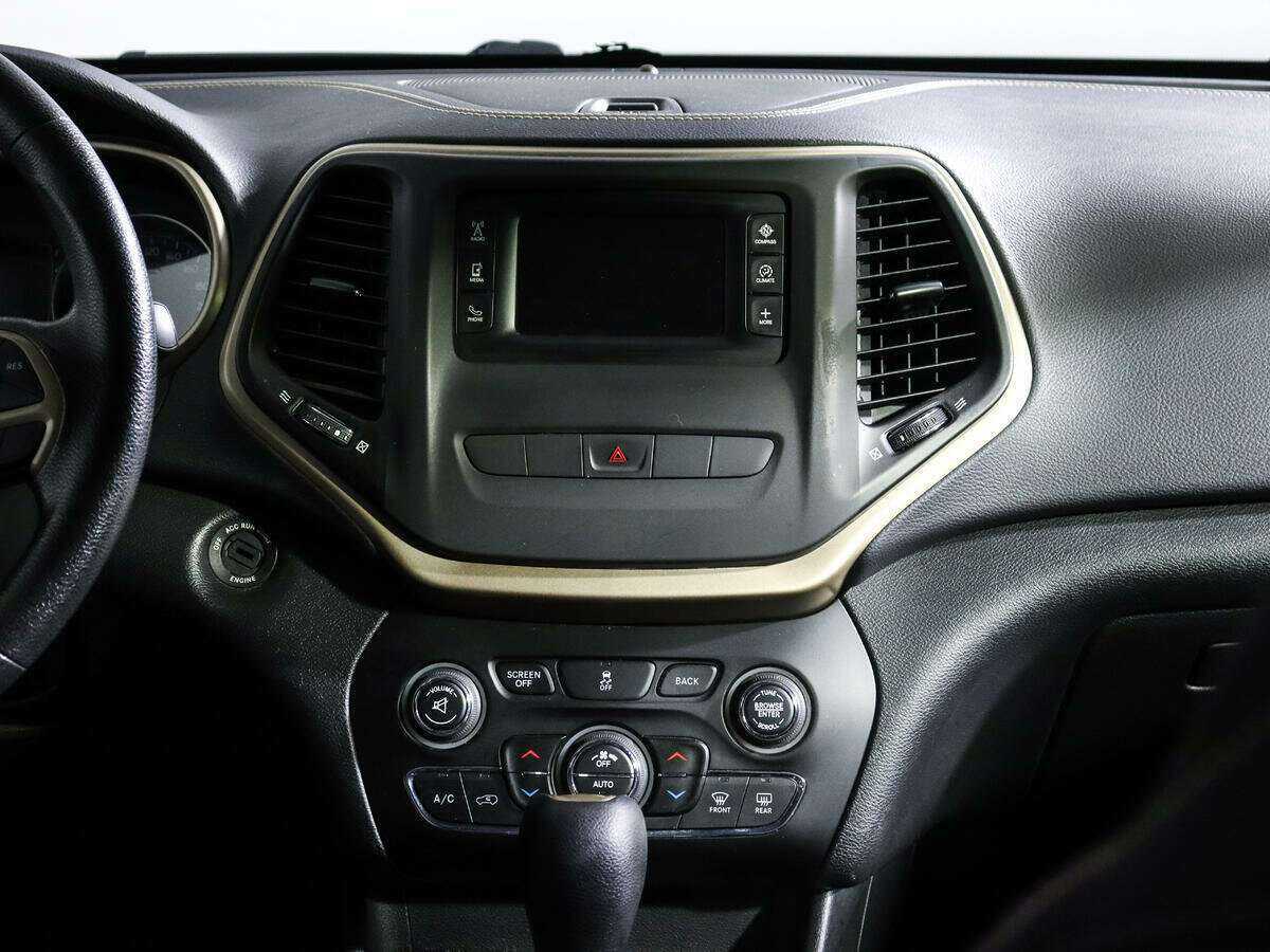 Купить Jeep Cherokee с пробегом. Фото: #9