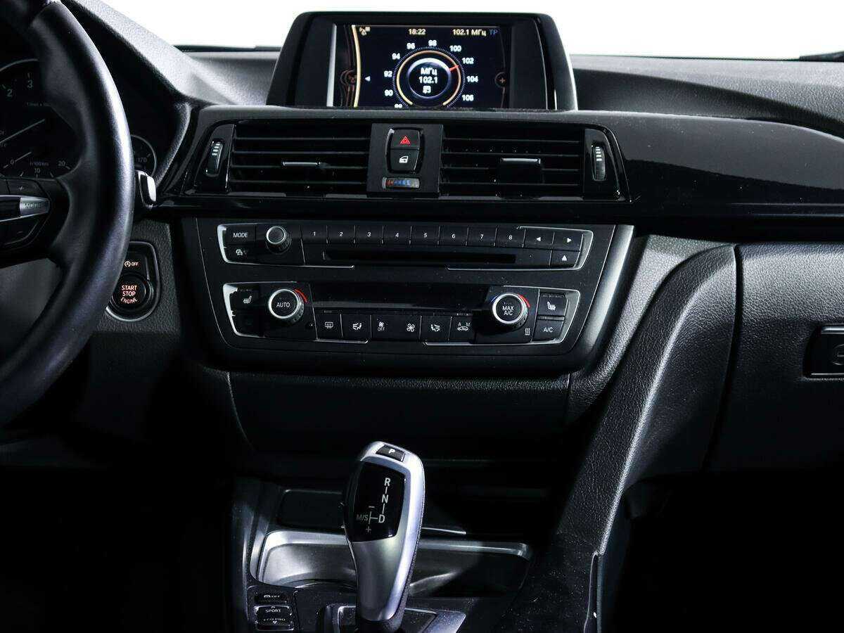 Купить BMW 3 серии с пробегом. Фото: #10