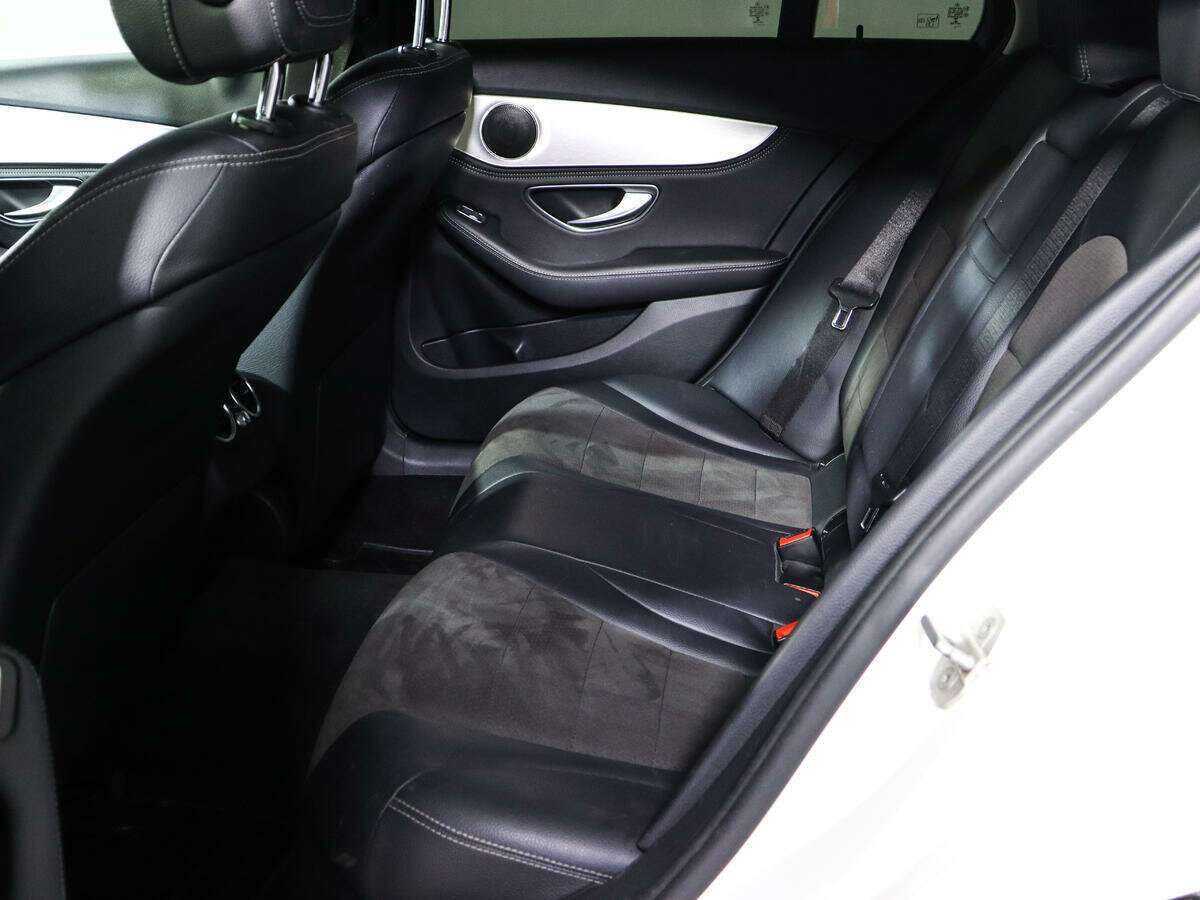 Купить Mercedes-Benz C-Класс с пробегом. Фото: #7