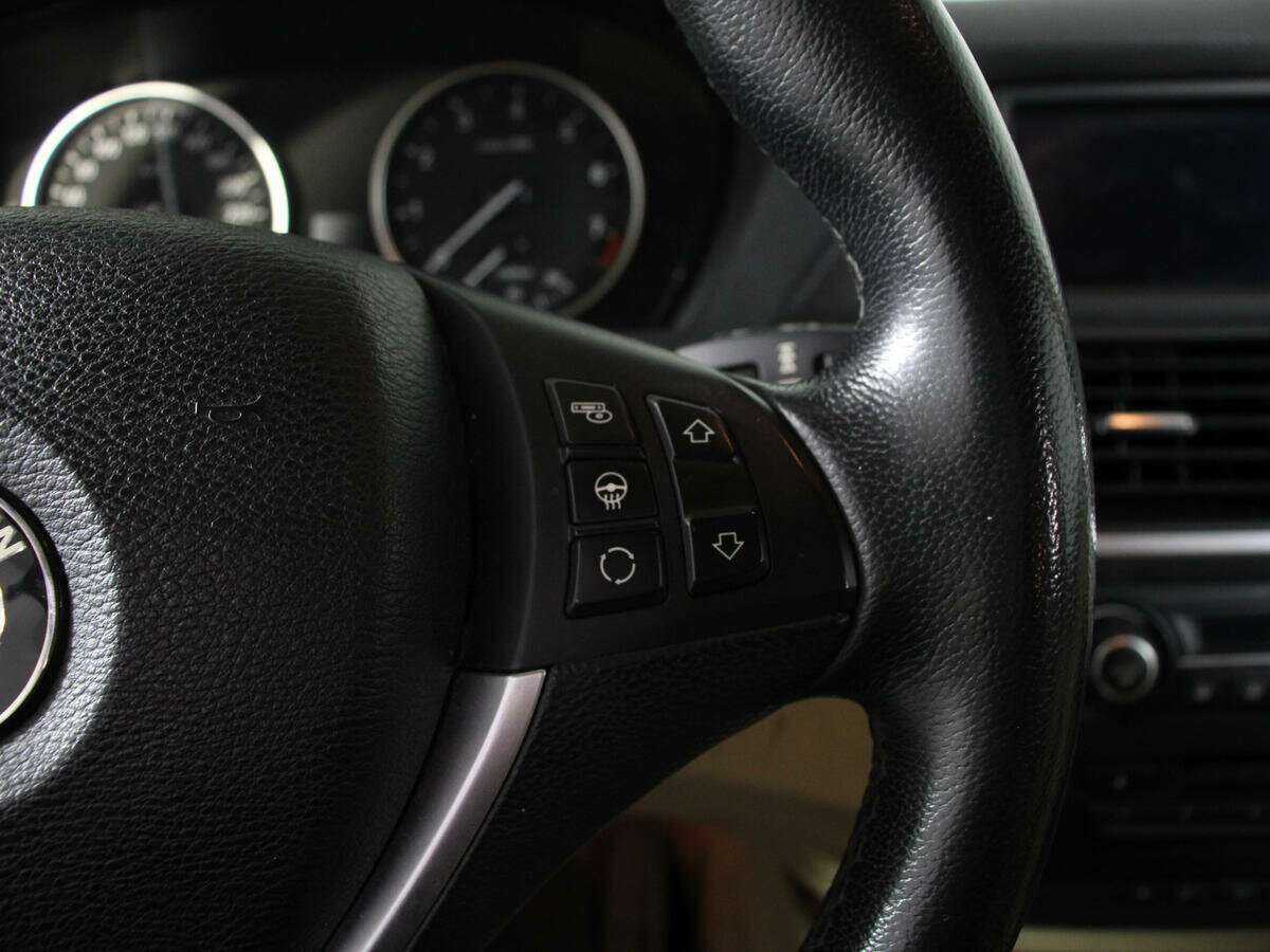 Купить BMW X5 с пробегом. Фото: #18