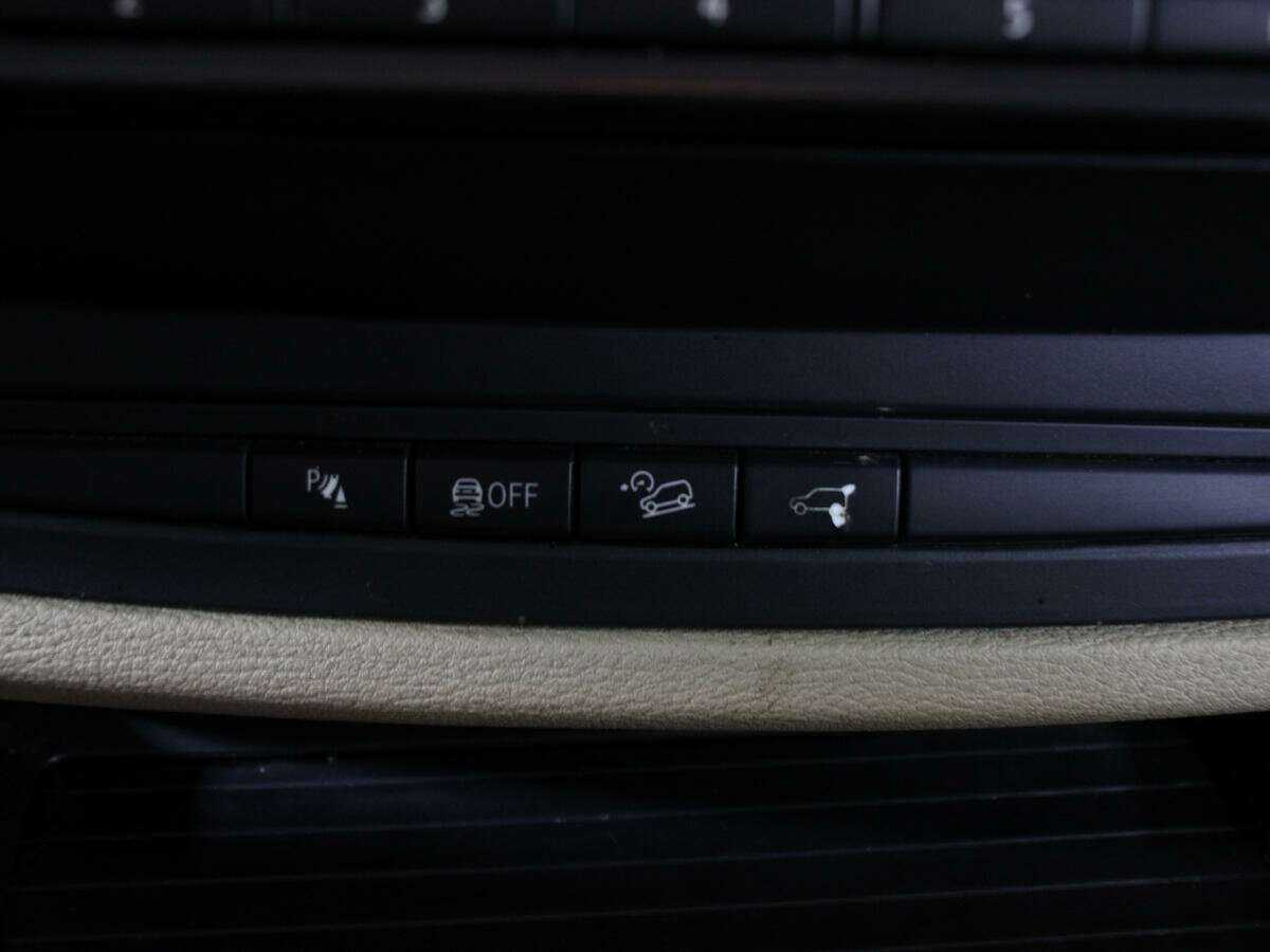 Купить BMW X5 с пробегом. Фото: #19