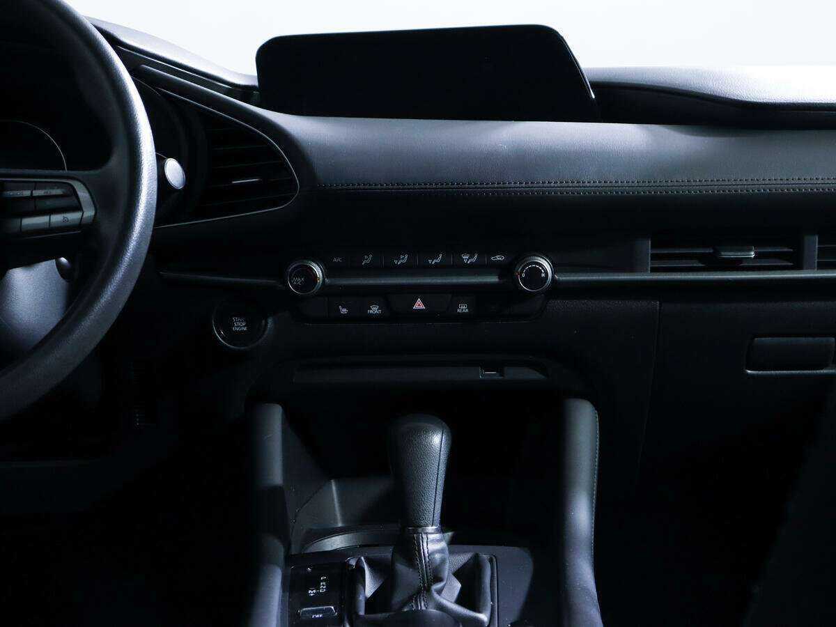 Купить Mazda 3 с пробегом. Фото: #10