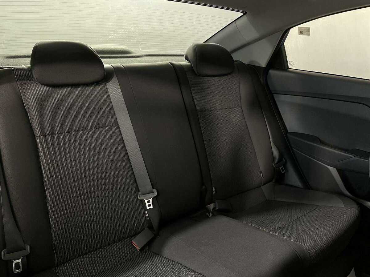 Купить Hyundai Solaris с пробегом. Фото: #12