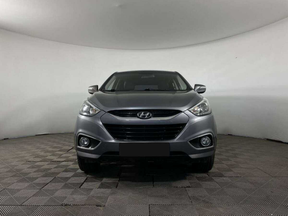 Купить Hyundai ix35 с пробегом. Фото: #1