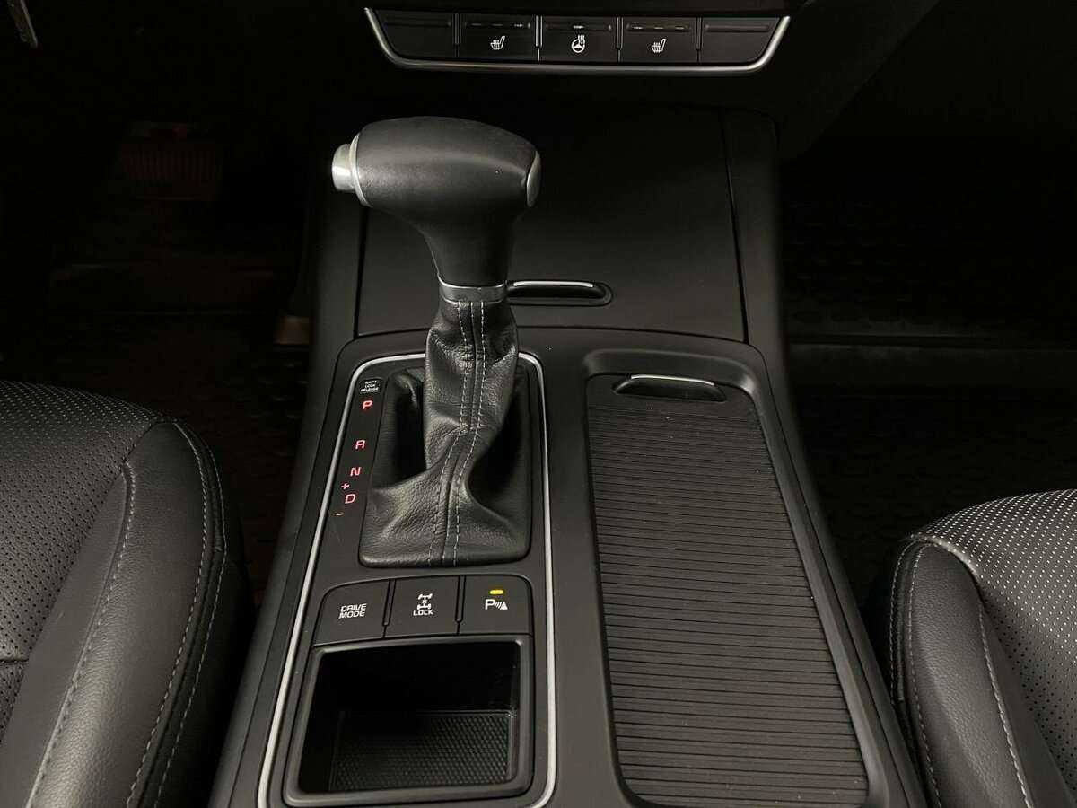 Купить Kia Sorento с пробегом. Фото: #12