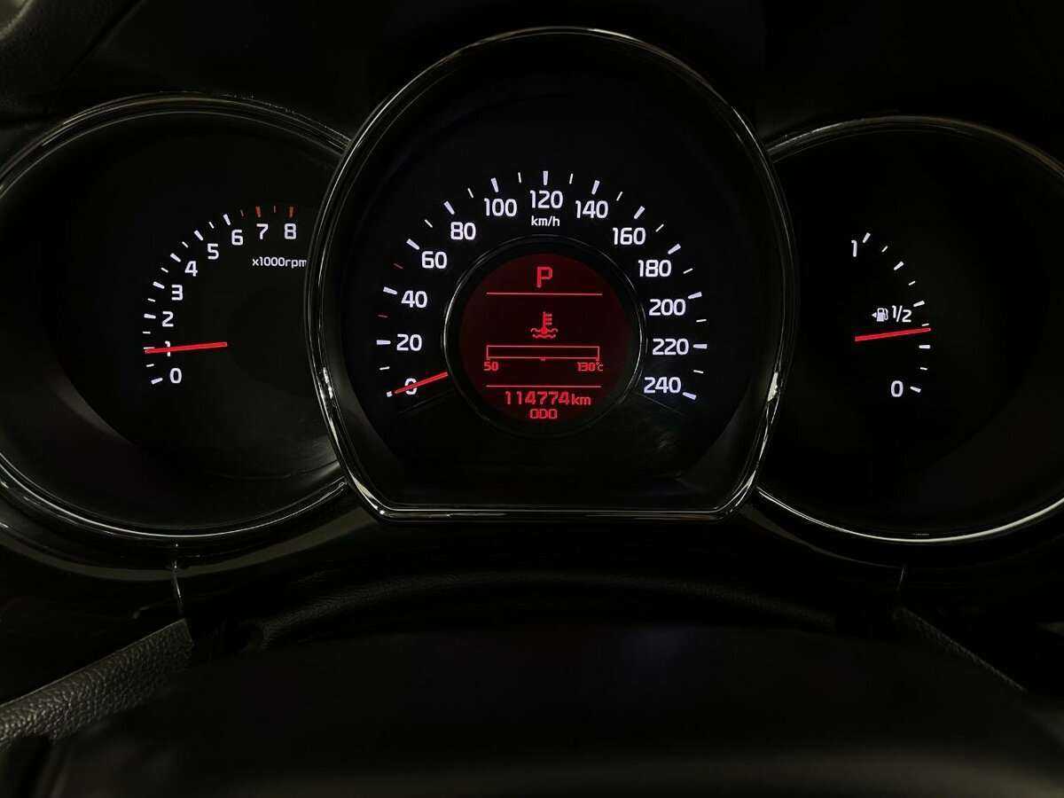 Купить Kia Ceed с пробегом. Фото: #10