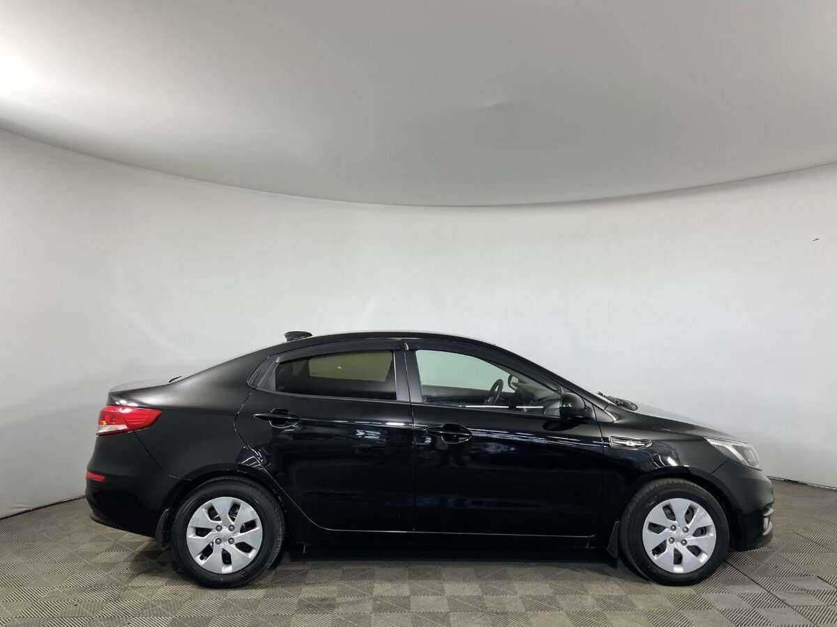 Купить Kia Rio с пробегом. Фото: #2