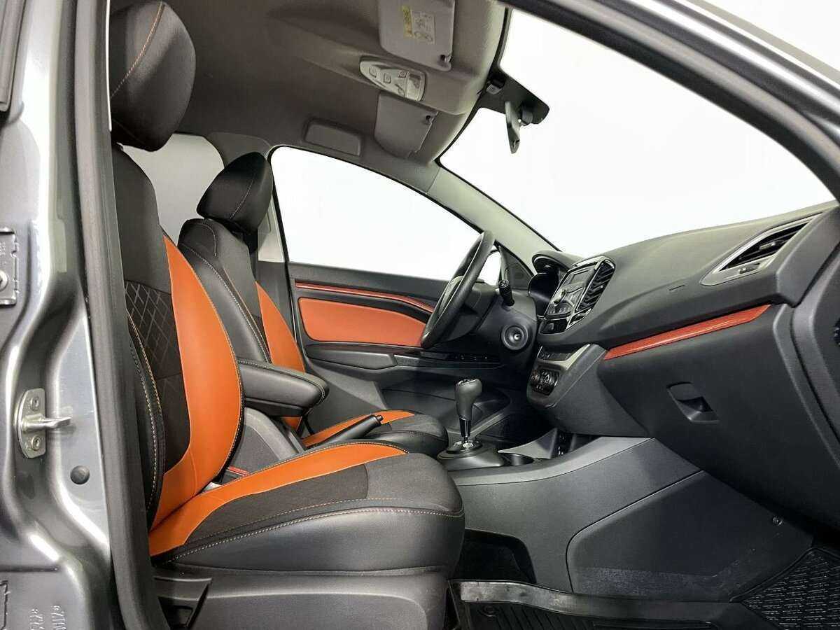 Купить Lada (ВАЗ) Vesta с пробегом. Фото: #12