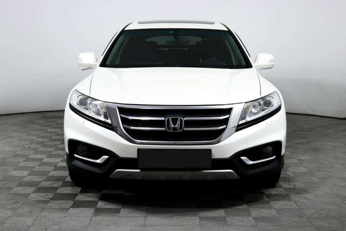Купить Honda Crosstour с пробегом. Фото: #1