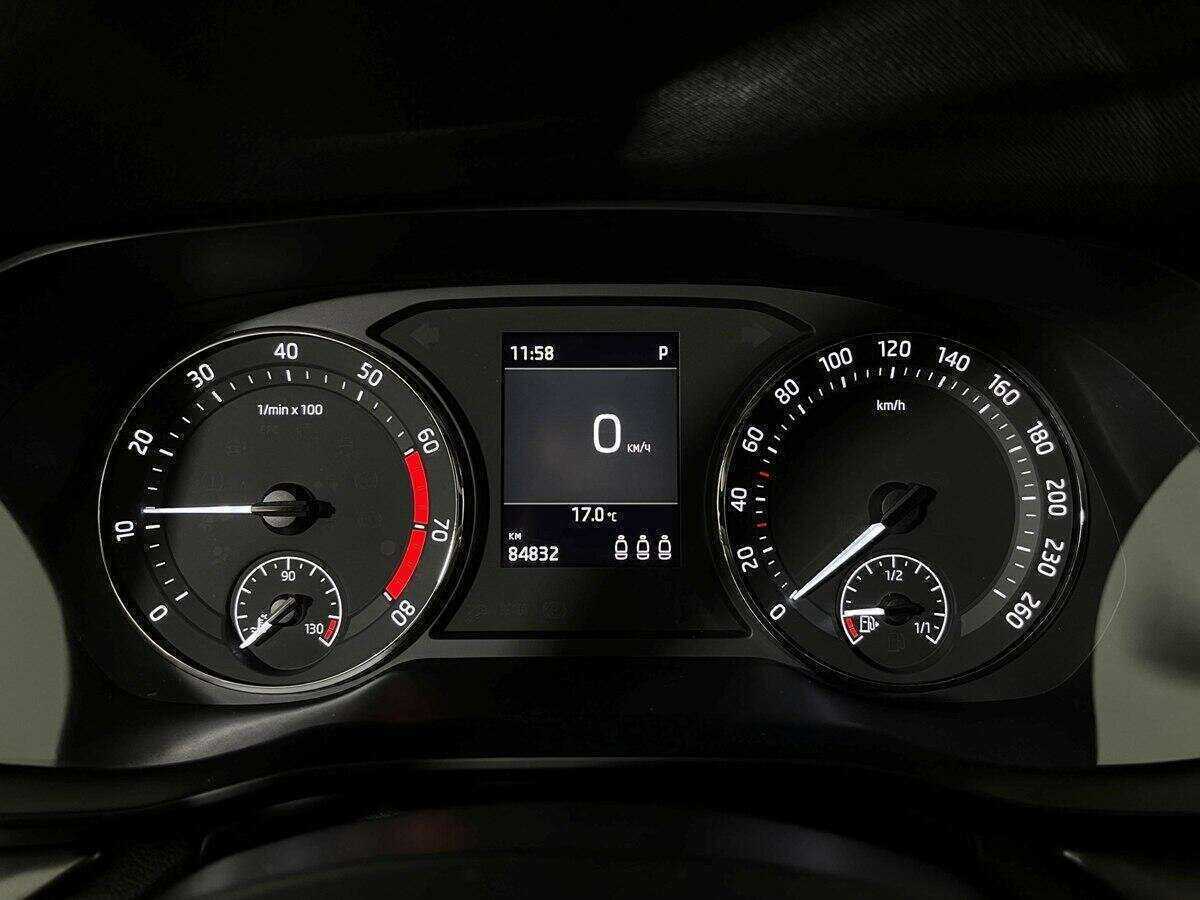 Купить Skoda Octavia с пробегом. Фото: #9