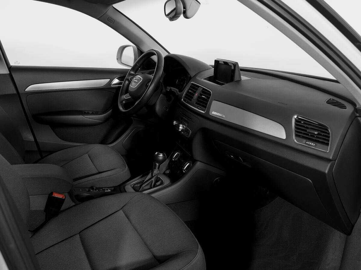 Купить Audi Q3 с пробегом. Фото: #8