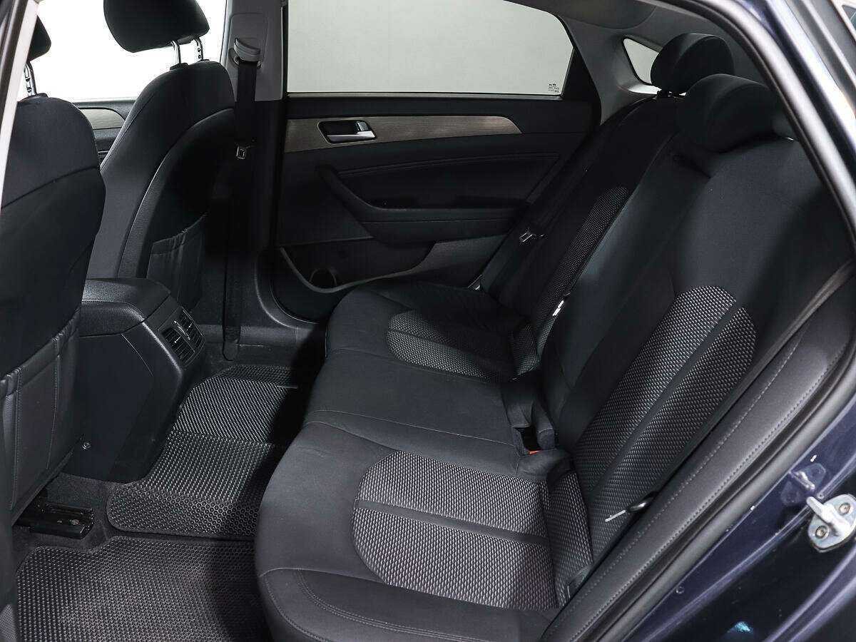 Купить Hyundai Sonata с пробегом. Фото: #9